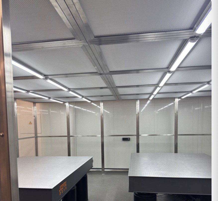 Clean booth-Flair