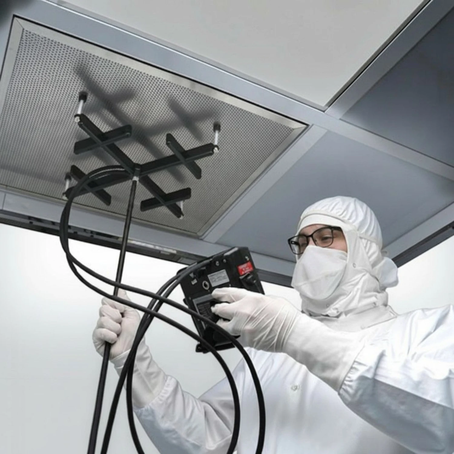 Airflow Velocity and Uniformity Test Airflow Velocity and Uniformity Test
