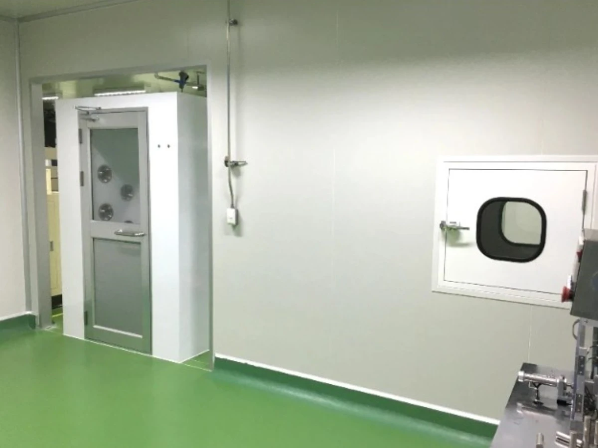Pass box in Pharmaceutical Cleanroom Application