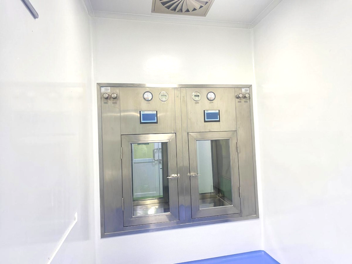 ISO5/GMP LAF pass box ISO5/GMP LAF pass box
