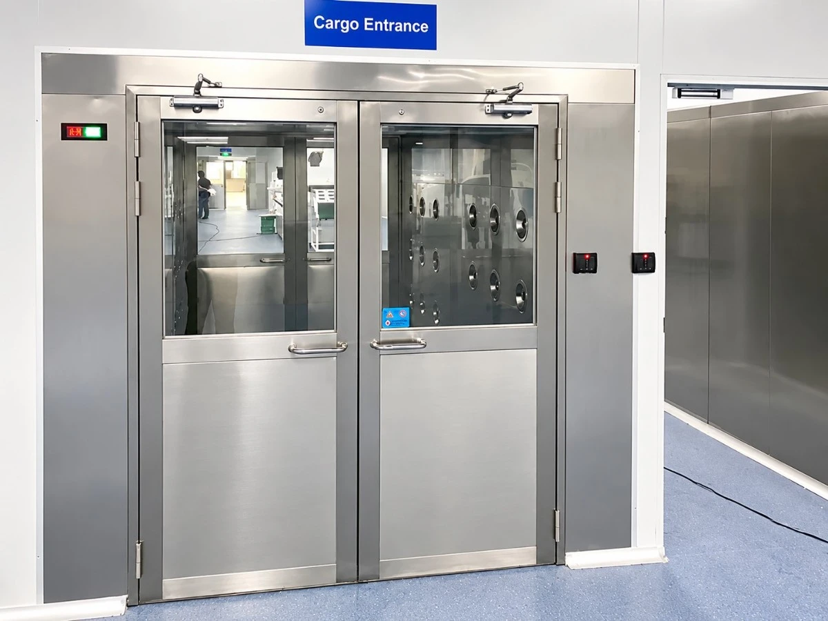 Cargos air shower for trolley/cart in Semiconductor manufacturing industry